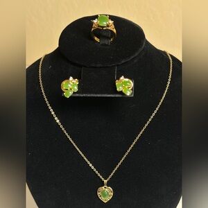 Gold Tone Jade Diamond Jewelry Set Necklace Earrings Ring
